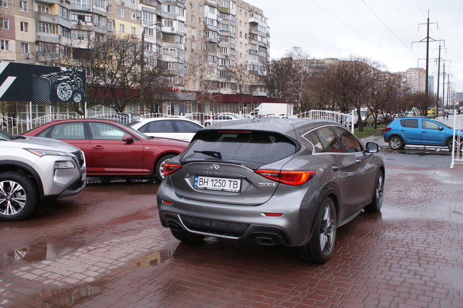 Продам Infiniti QX30 2016 года в Одессе