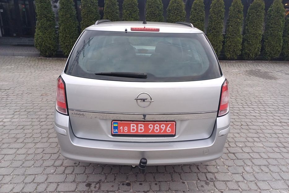 Продам Opel Astra H 2009 года в г. Винники, Львовская область