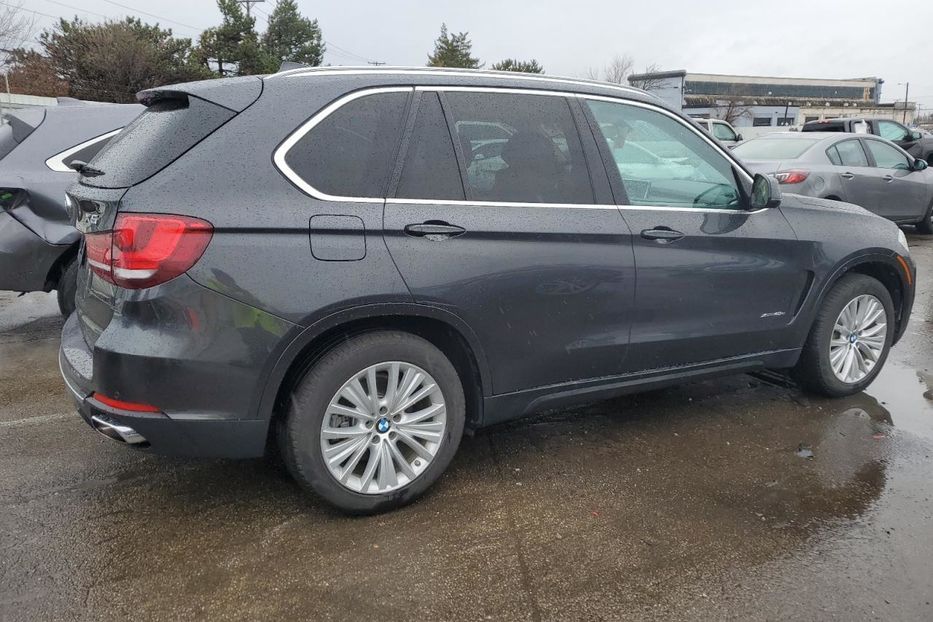 Продам BMW X5 2017 года в Луцке