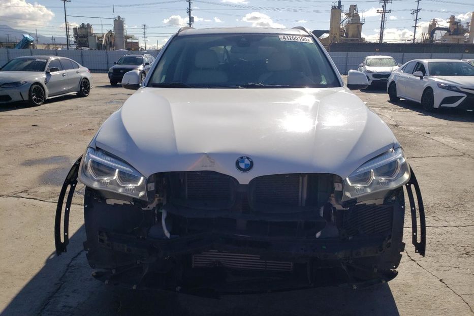 Продам BMW X5 2015 года в Луцке