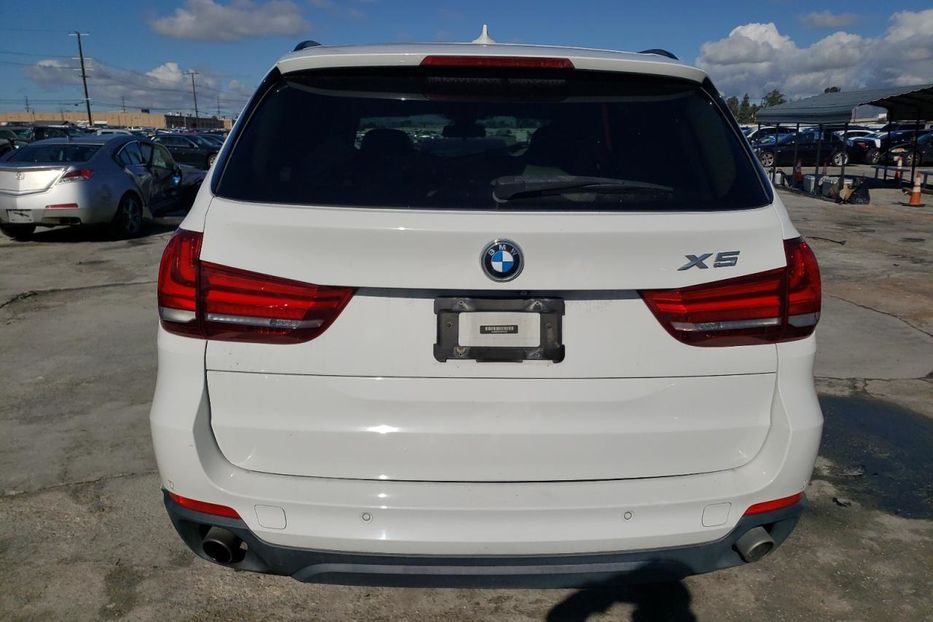 Продам BMW X5 2015 года в Луцке