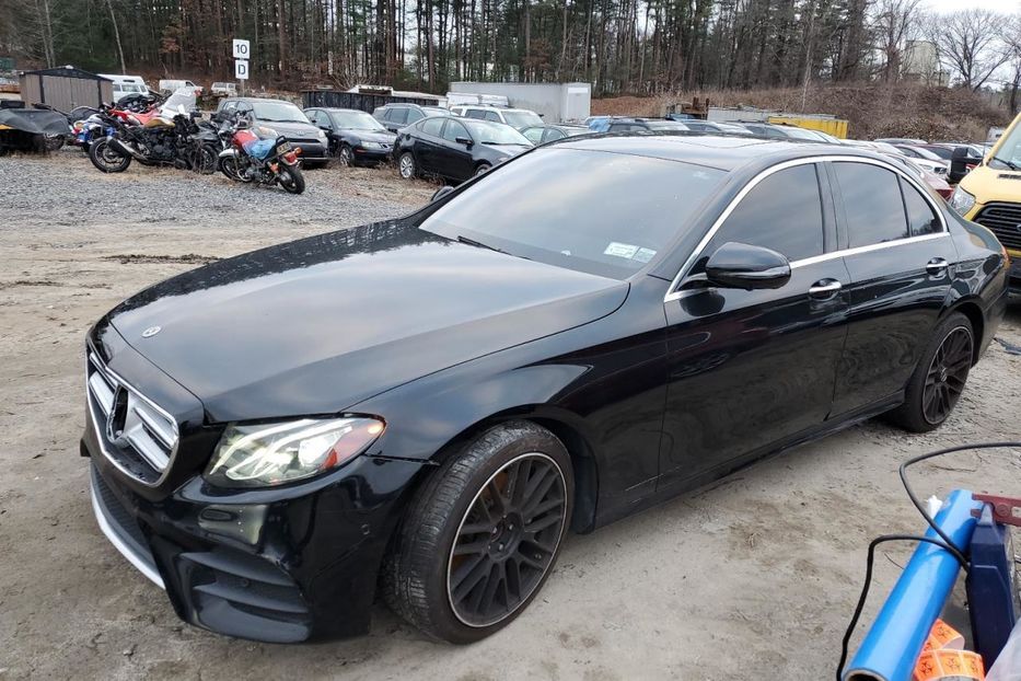 Продам Mercedes-Benz E-Class 2019 года в Луцке