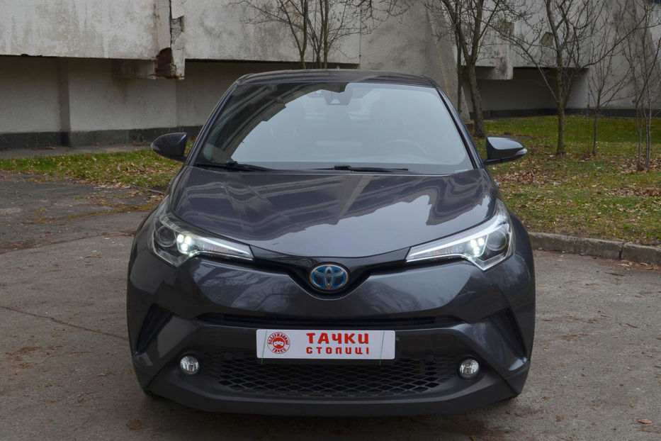 Продам Toyota C-HR 2018 года в Киеве