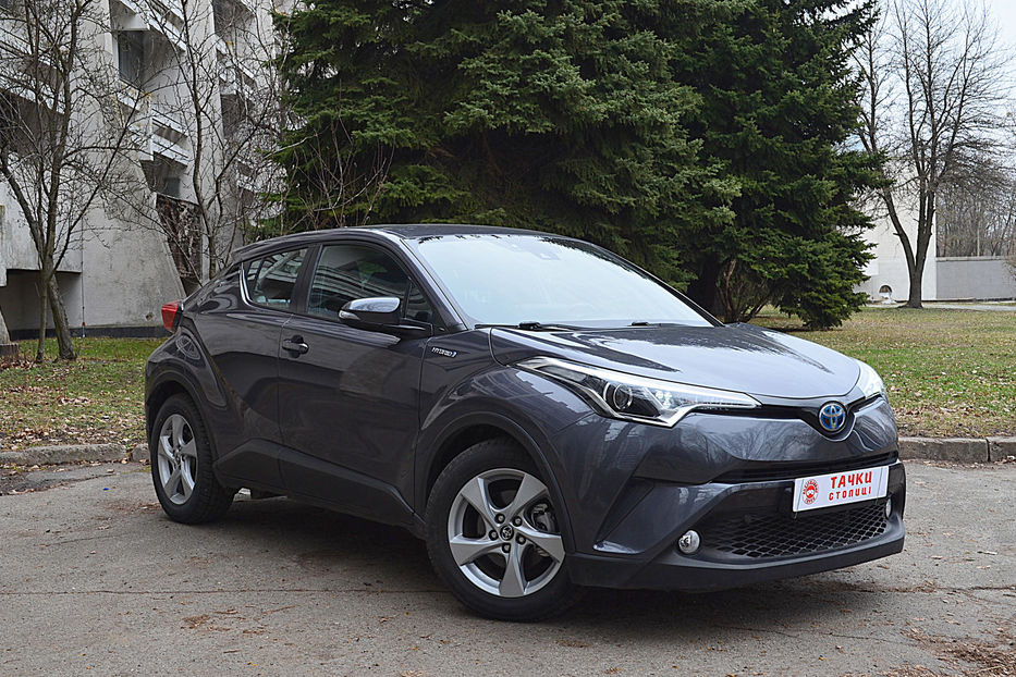 Продам Toyota C-HR 2018 года в Киеве