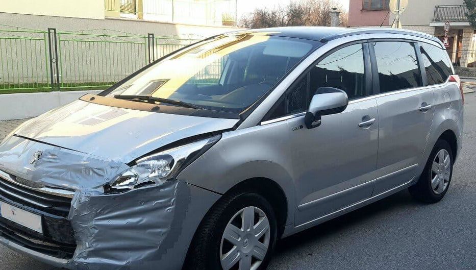 Продам Peugeot 5008 2.0 HDi МТ 2014 года в г. Умань, Черкасская область