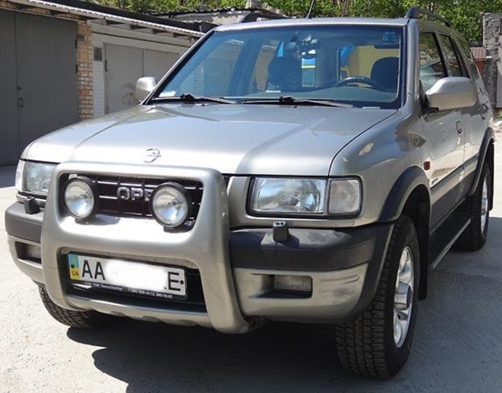 Продам Opel Frontera Limited 2000 года в Киеве