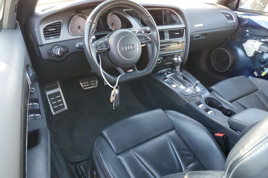 Продам Audi S5 2015 года в Киеве