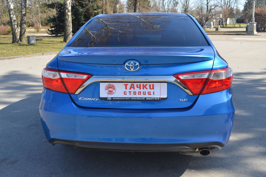 Продам Toyota Camry 2016 года в Киеве