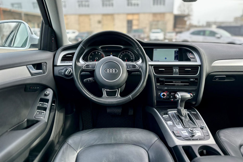 Продам Audi A4 Allroad 2015 года в Киеве