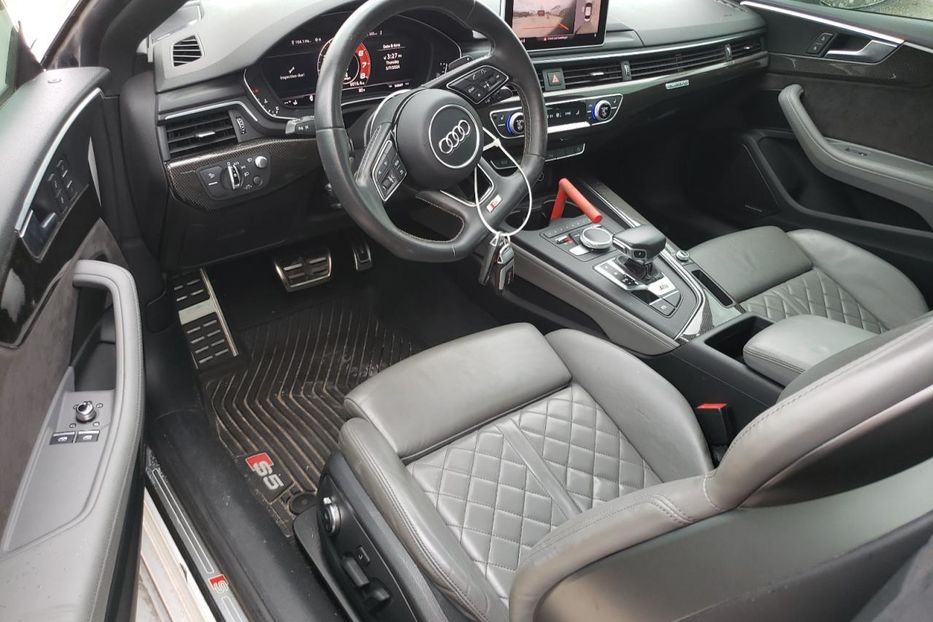 Продам Audi S5 2018 года в Луцке
