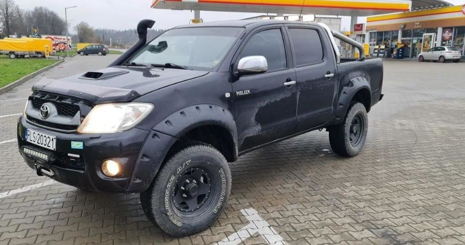 Продам Toyota Hilux 2008 года в Харькове