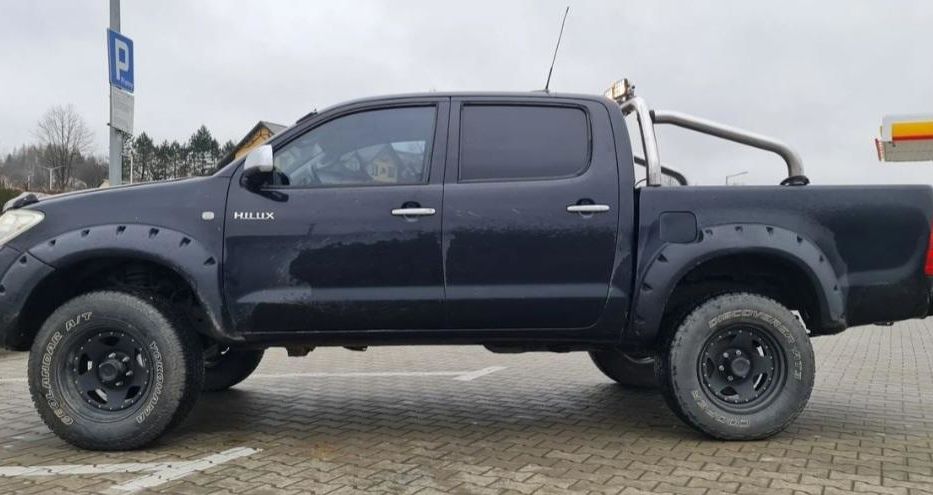 Продам Toyota Hilux 2008 года в Харькове