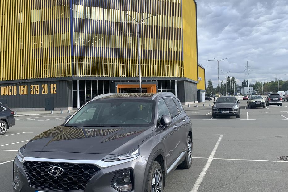 Продам Hyundai Santa FE 2019 года в Киеве