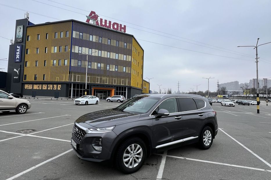 Продам Hyundai Santa FE 2019 года в Киеве