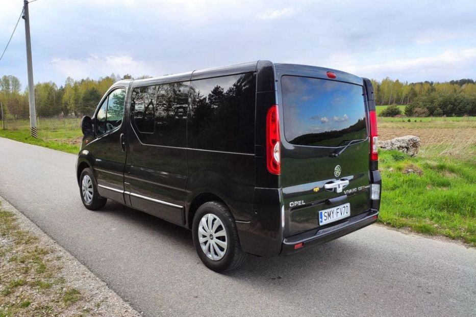 Продам Opel Vivaro пасс. 2012 года в Одессе