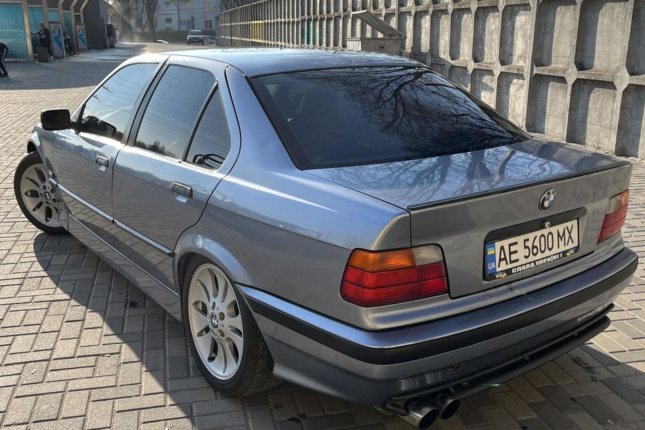 Продам BMW 318 E36 1993 года в Днепре
