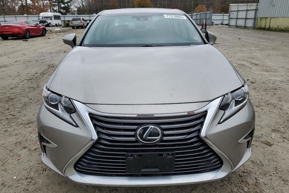 Продам Lexus ES 350 2017 года в Луцке