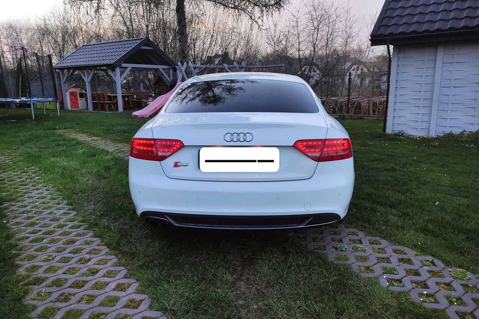 Продам Audi A5 2010 года в Киеве