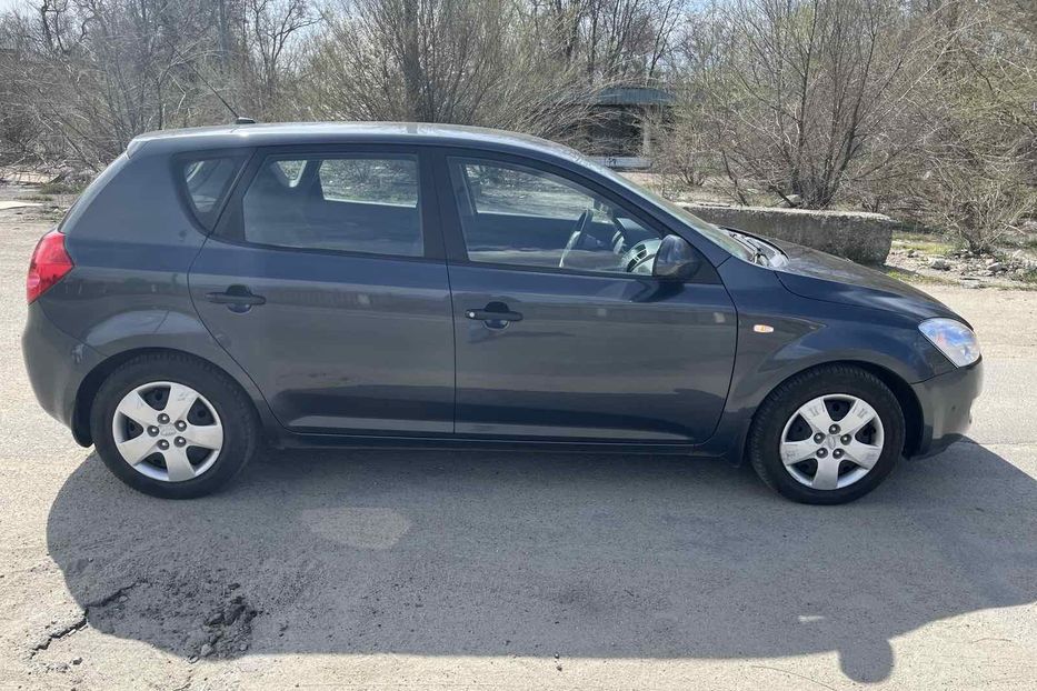 Продам Kia Ceed 2009 года в Запорожье