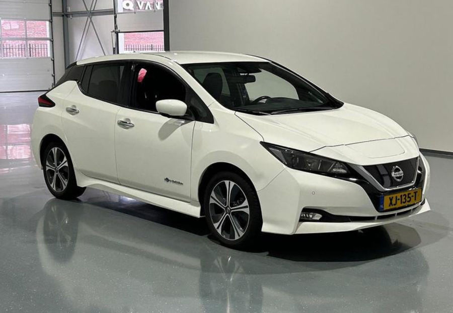 Продам Nissan Leaf N-Connecta 2019 года в г. Долина, Ивано-Франковская область