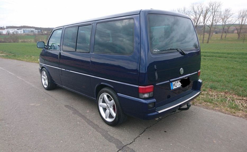 Продам Volkswagen T4 (Transporter) пасс. 2000 года в Харькове