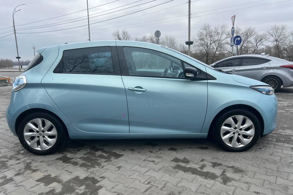 Продам Renault Zoe 2015 года в Киеве