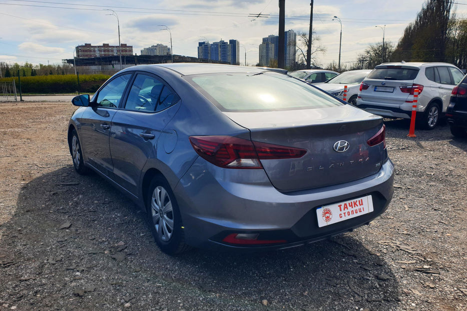 Продам Hyundai Elantra 2018 года в Киеве