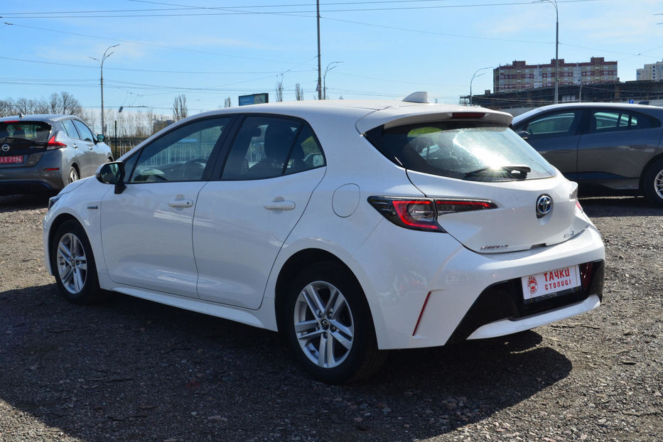 Продам Toyota Corolla 2019 года в Киеве