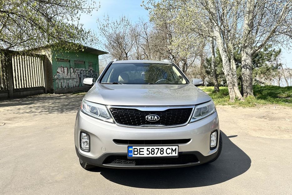 Продам Kia Sorento LX V6 AWD 2014 года в Николаеве