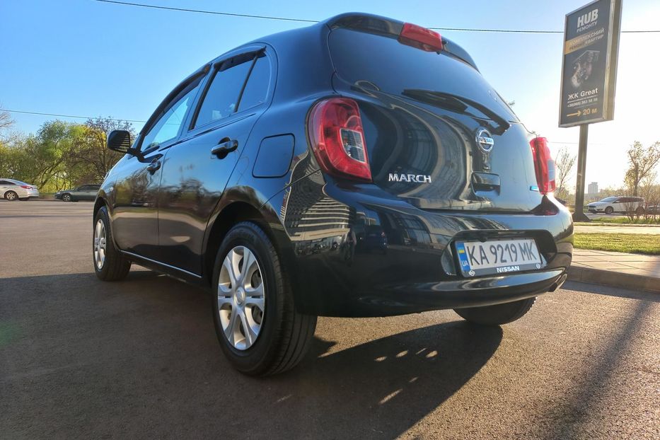 Продам Nissan Micra АКПП 2016 года в Киеве