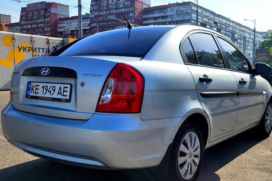 Продам Hyundai Accent  Официальный. Сервис. книга.  2008 года в Днепре