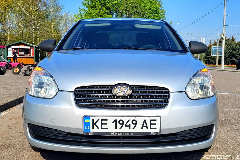 Продам Hyundai Accent  Официальный. Сервис. книга.  2008 года в Днепре