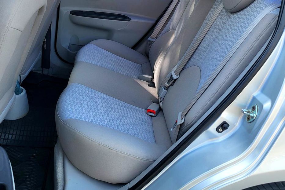 Продам Hyundai Accent  Официальный. Сервис. книга.  2008 года в Днепре