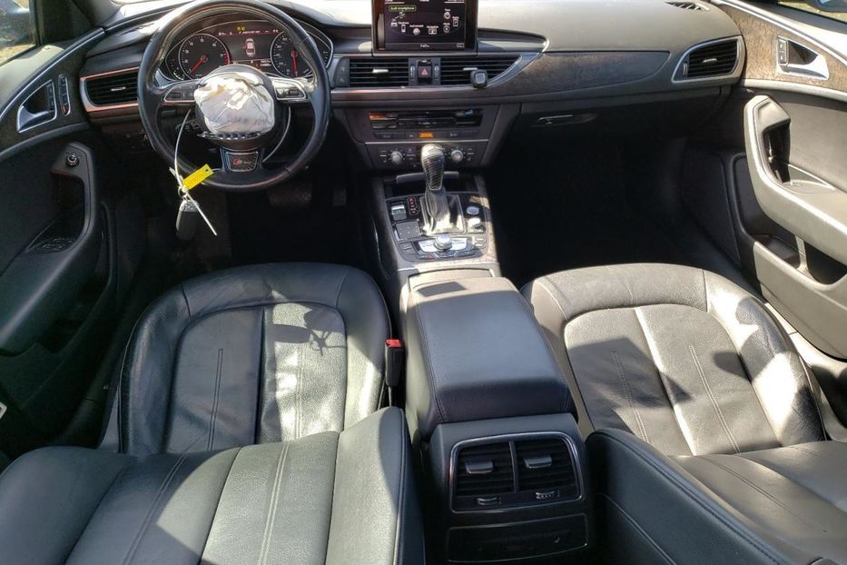 Продам Audi A6 2015 года в Луцке