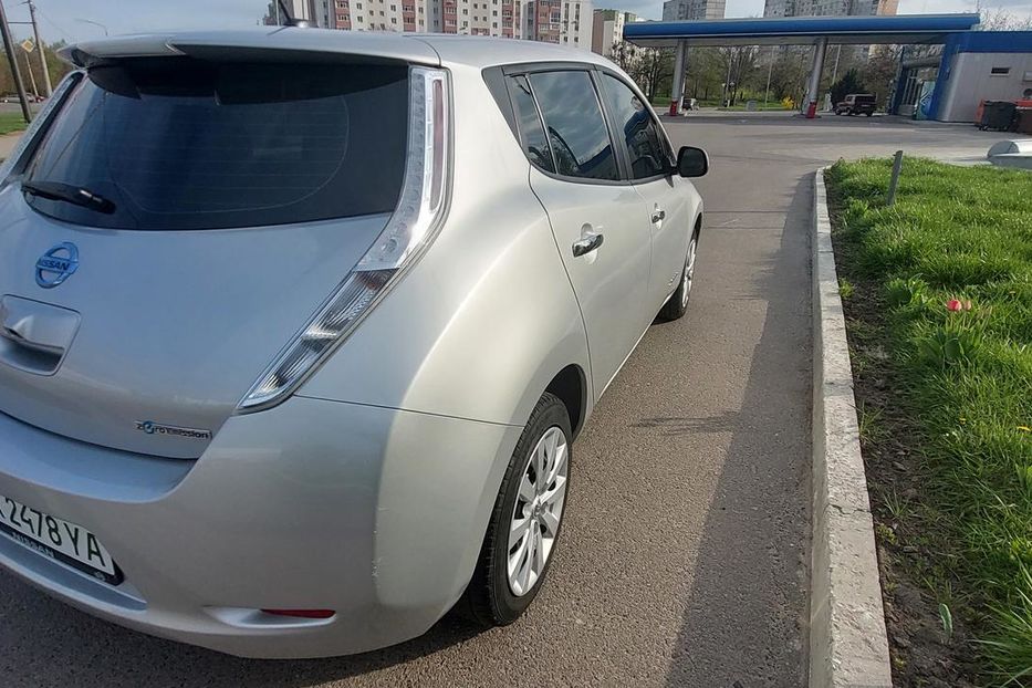 Продам Nissan Leaf 2016 года в Харькове