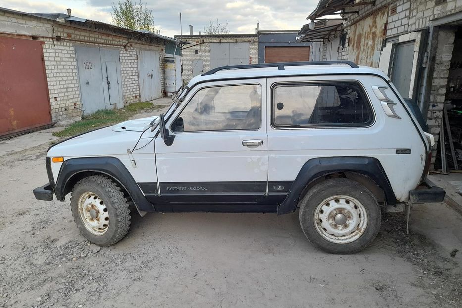 Продам ВАЗ 2131 Нива Тайга 2004 года в Харькове