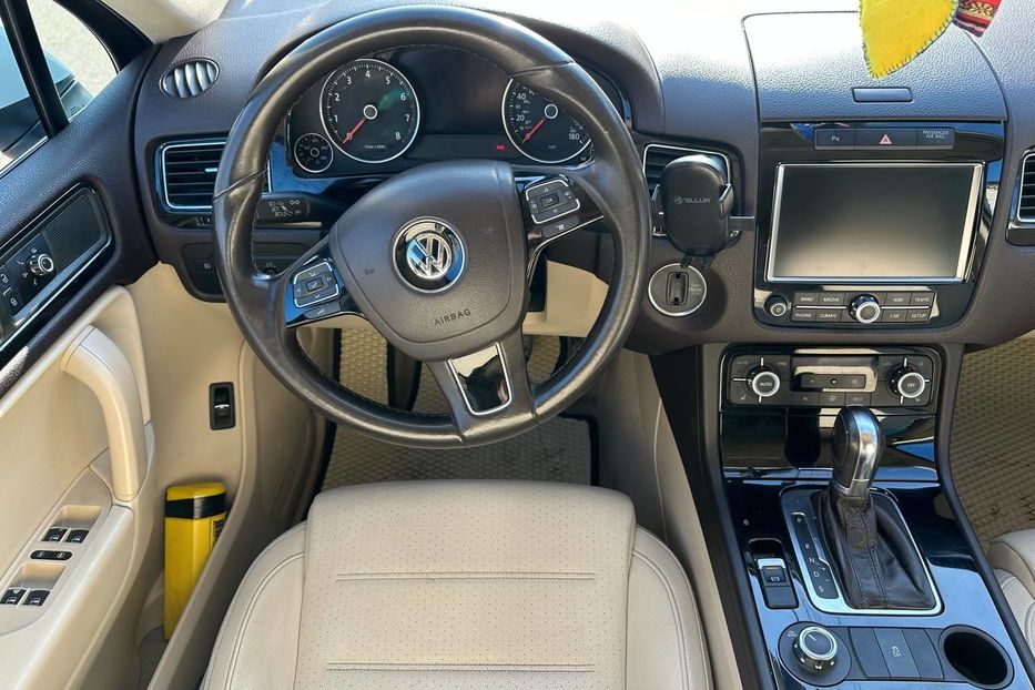 Продам Volkswagen Touareg 2011 года в г. Килия, Одесская область