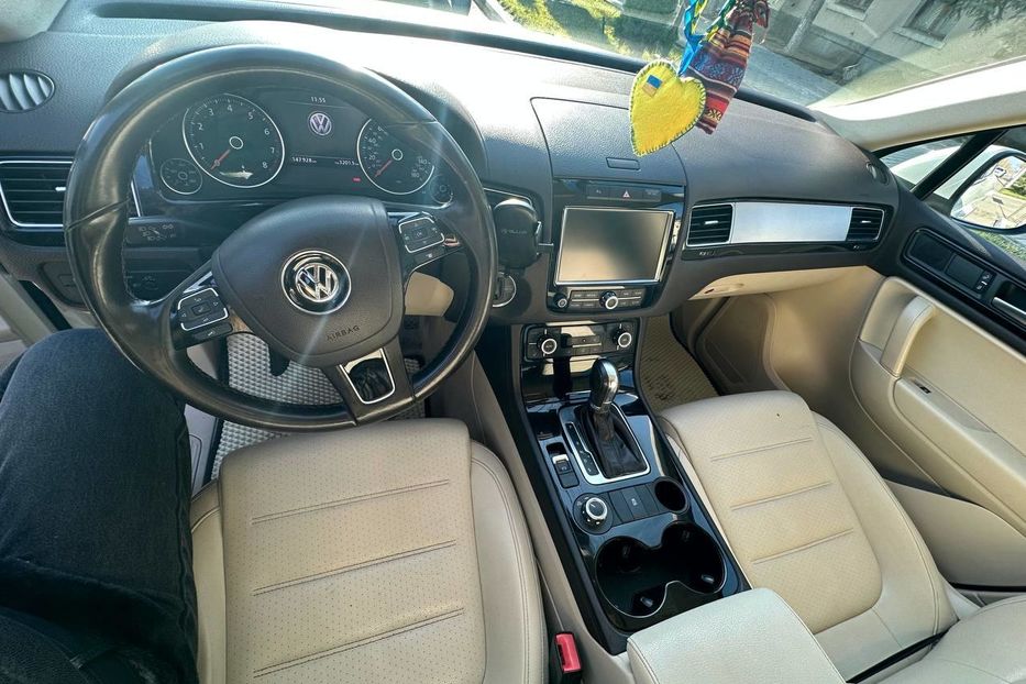 Продам Volkswagen Touareg 2011 года в г. Килия, Одесская область