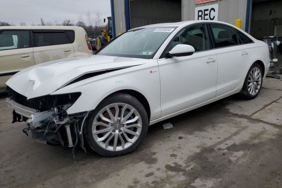 Продам Audi A6 2014 года в Луцке