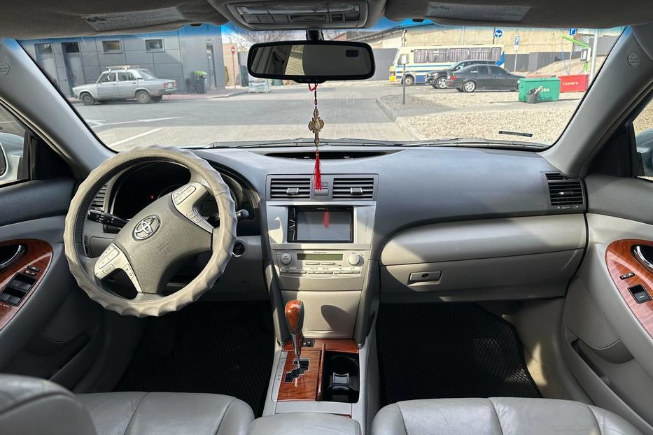 Продам Toyota Camry 2009 года в Одессе