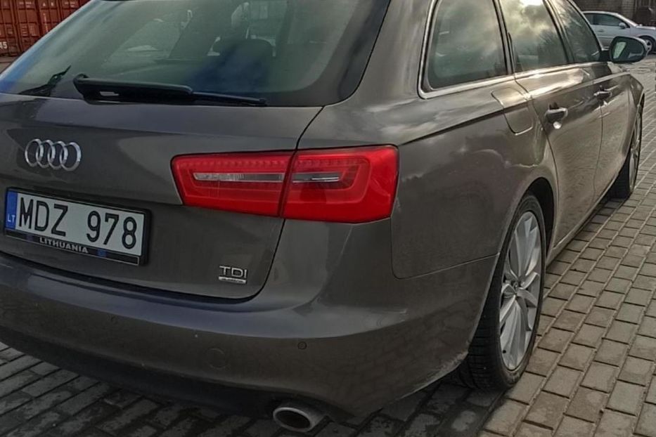 Продам Audi A6 4×4 2012 года в Киеве