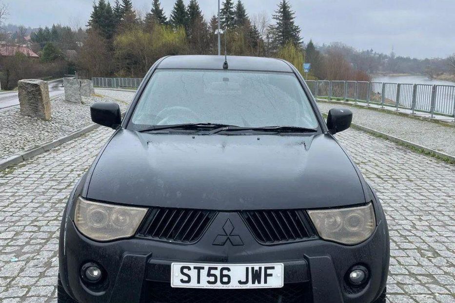 Продам Mitsubishi L 200 2008 года в Киеве