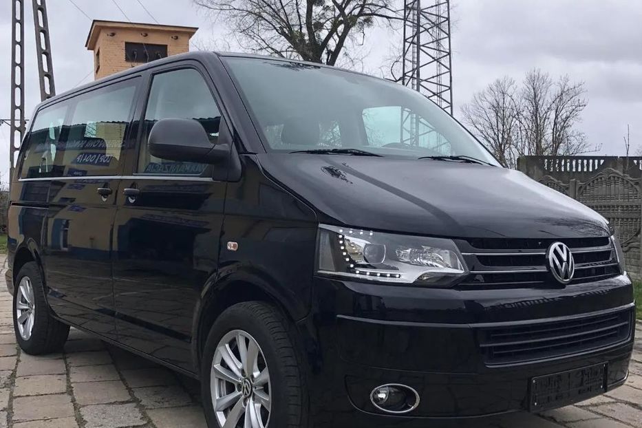 Продам Volkswagen T5 (Transporter) пасс. 2009 года в Черкассах