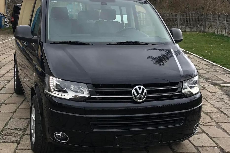 Продам Volkswagen T5 (Transporter) пасс. 2009 года в Черкассах