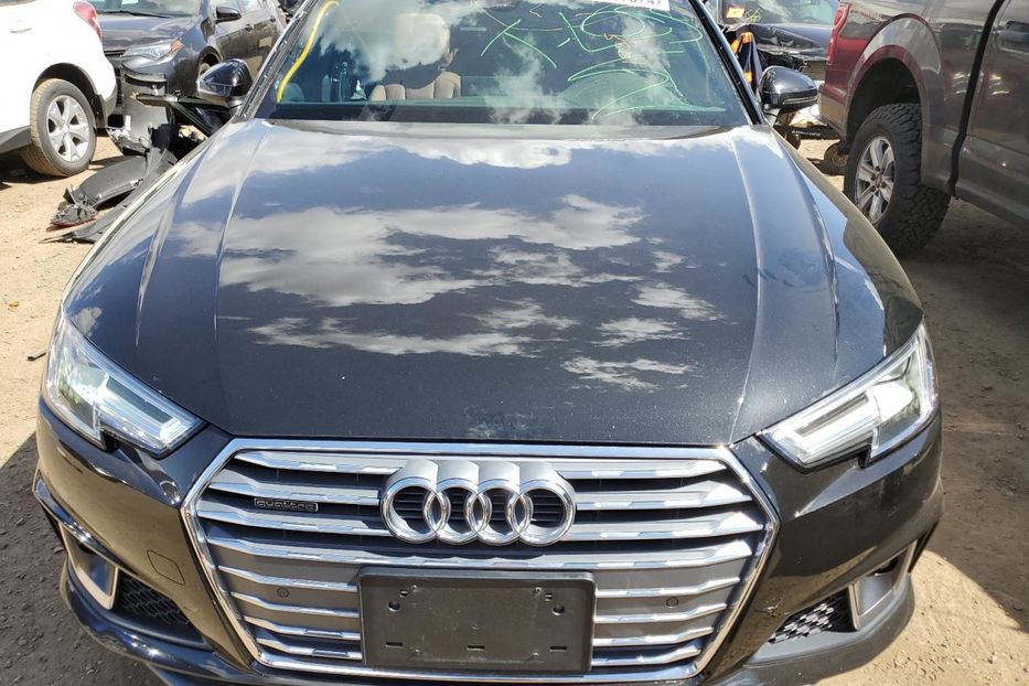 Продам Audi A4 2019 года в Луцке