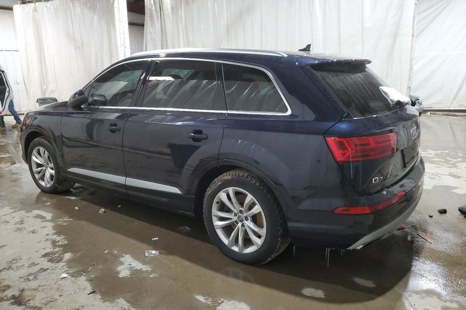 Продам Audi Q7 2017 года в Луцке