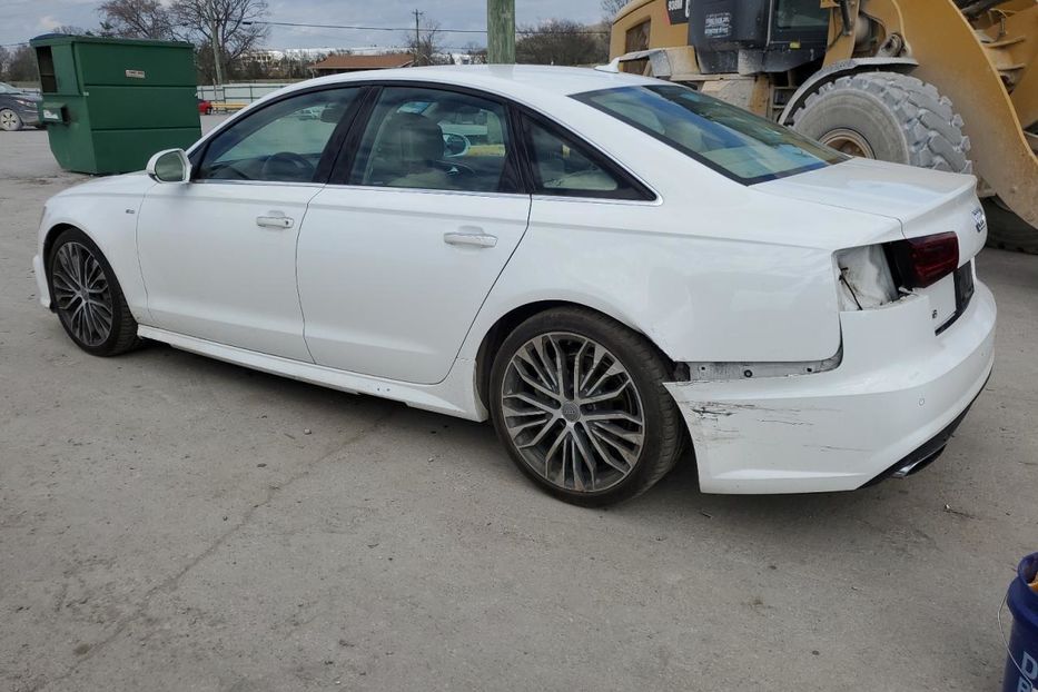 Продам Audi A6 2018 года в Луцке