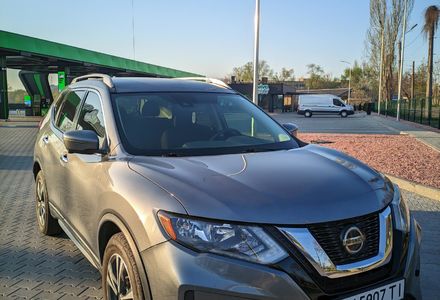 Продам Nissan Rogue SV Premium  2018 года в Одессе