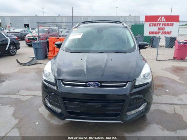 Продам Ford Escape Titanium 2015 года в Киеве