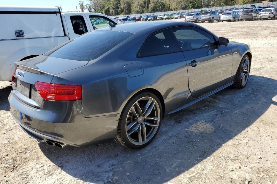 Продам Audi S5 2016 года в Луцке